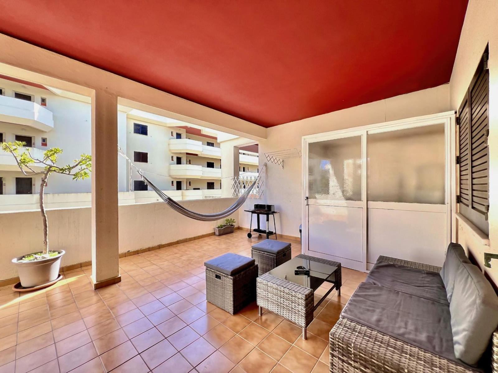 Ocean Bay With Pool By Homing Apartamento *