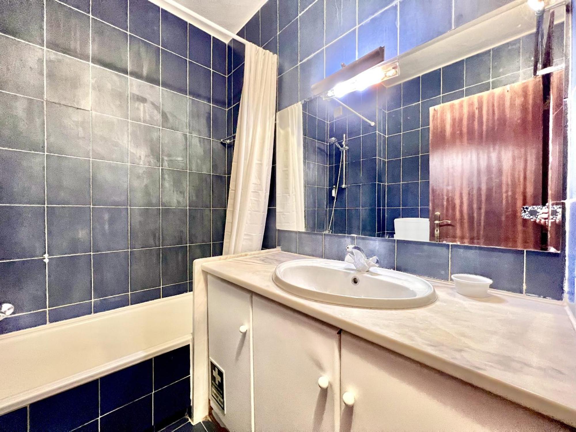 Ocean Bay With Pool By Homing Apartamento